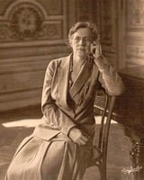 Nadia Boulanger - By Edmond Joaillier (1886-1939), Paris 