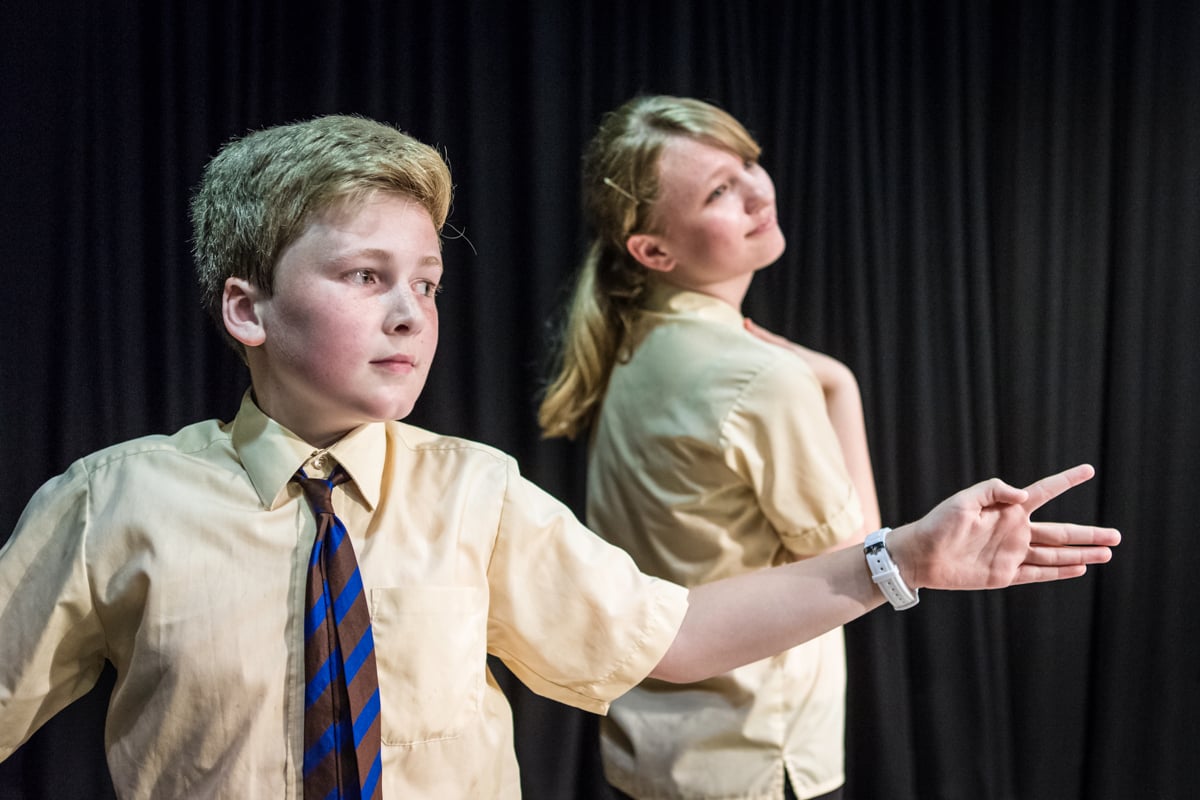 Colloquial and non-colloquial text